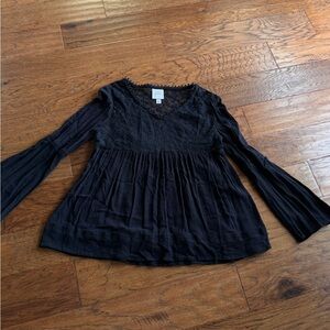 Knox‎ Rose Black Lace Top